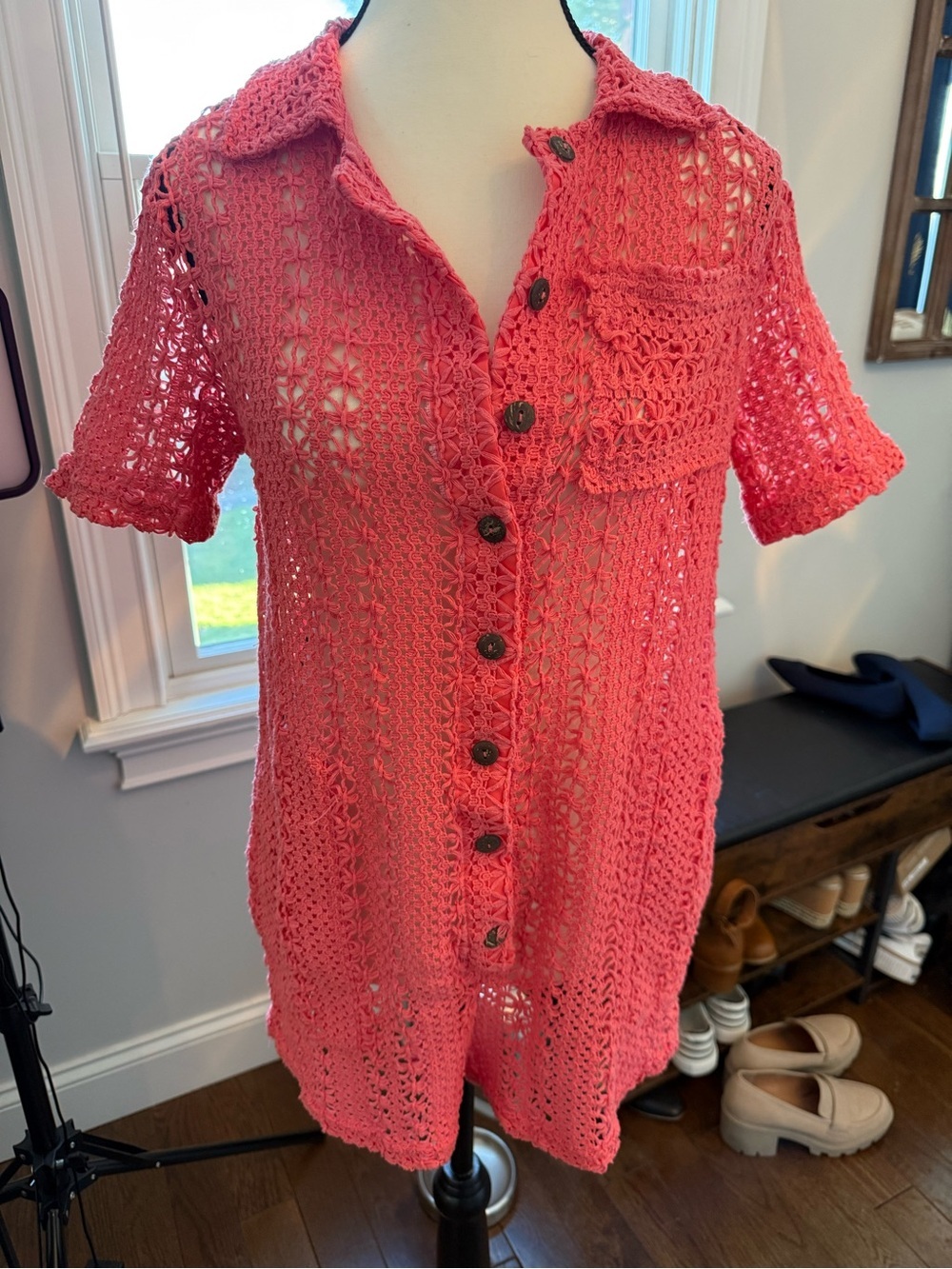 Olivaceous Coral Pink Crochet Button-Front Romper Coverup Size Medium hs pockets